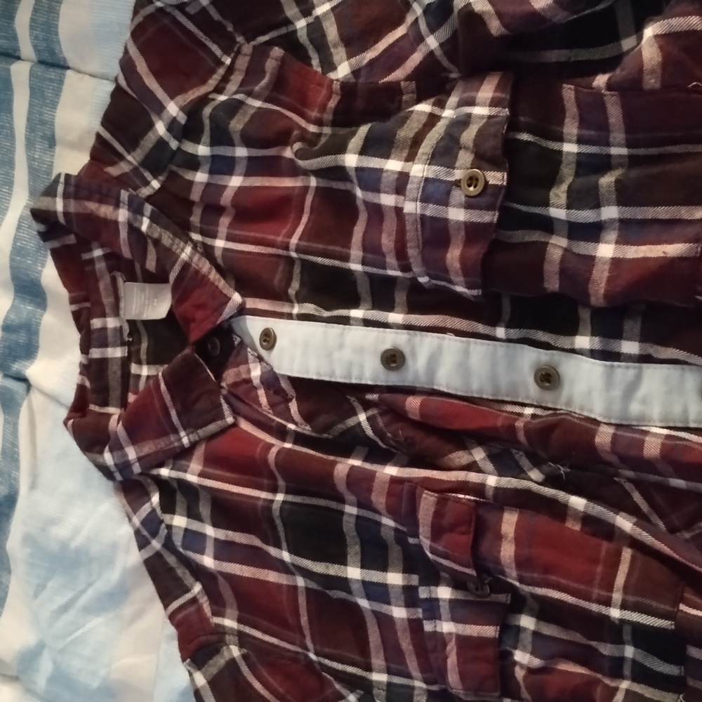 Charlotte Russe Men's button down collared shirt